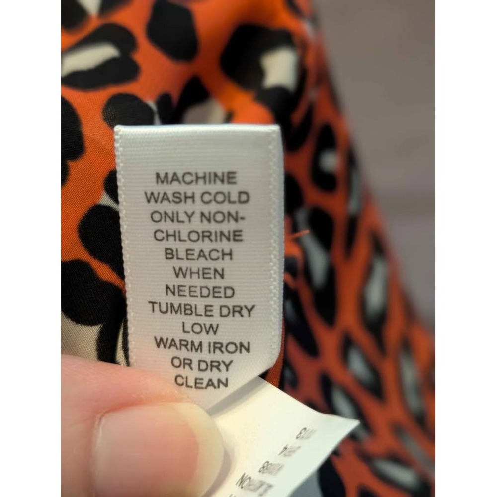 Banana Republic Leopard Print Blouse Womens Size 0 Orange Black Sleeveless Top - Picture 6 of 6
